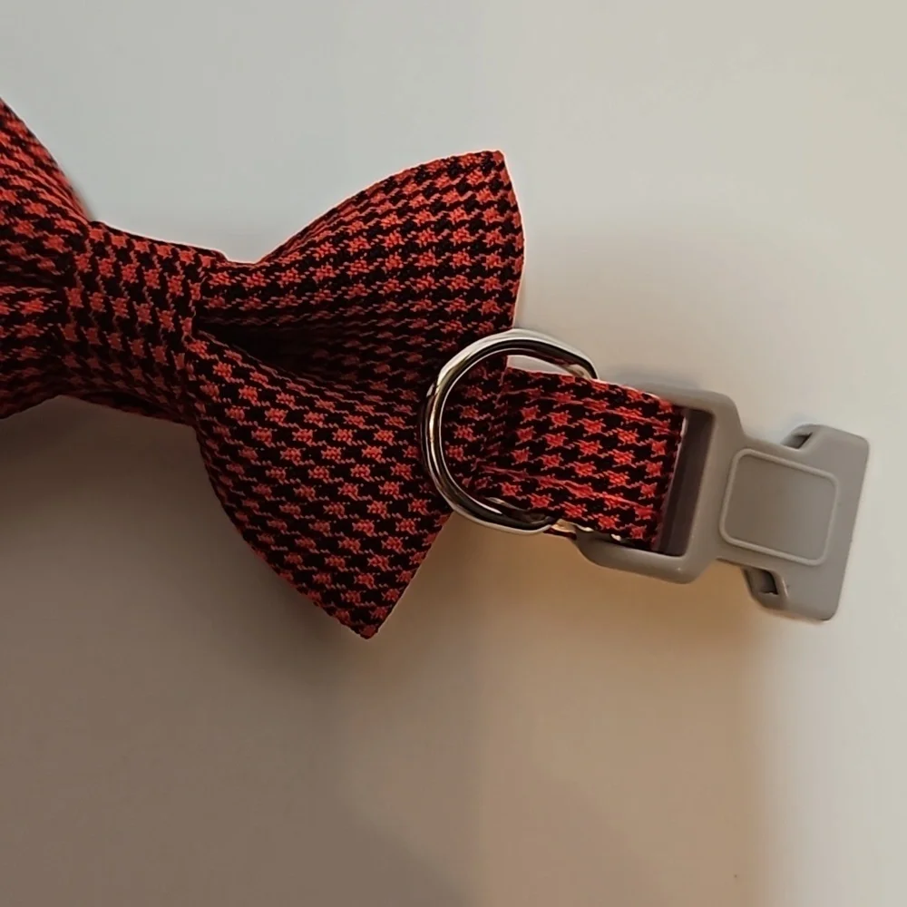 Raccolta Plastica Pet Essential Bow Collar Red Black Houndstooth pattern S-M Pet